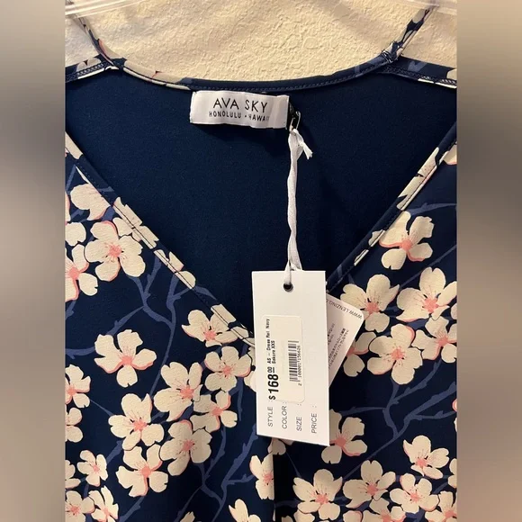 Fighting Eel / Ava Sky NWT Dress Rei in Navy Sakura XXS - Picture 3 of 5